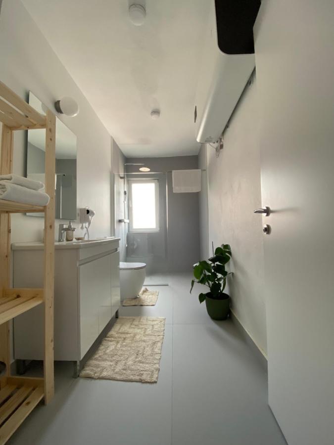 Lucas Central Oasis Studios Тирана Екстериор снимка