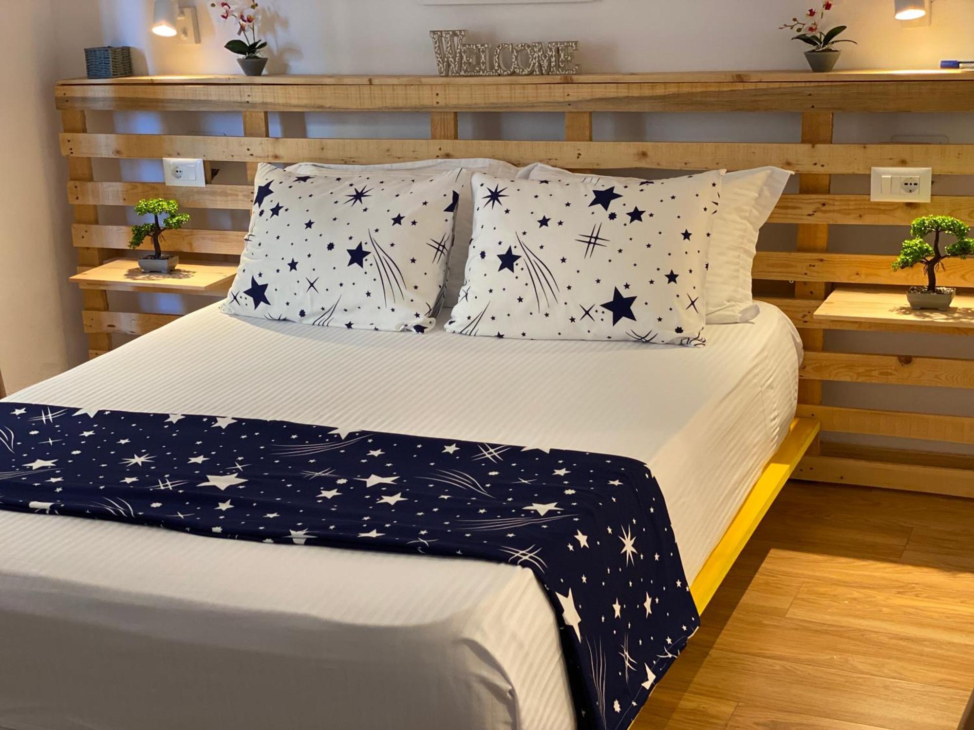 Lucas Central Oasis Studios Тирана Екстериор снимка
